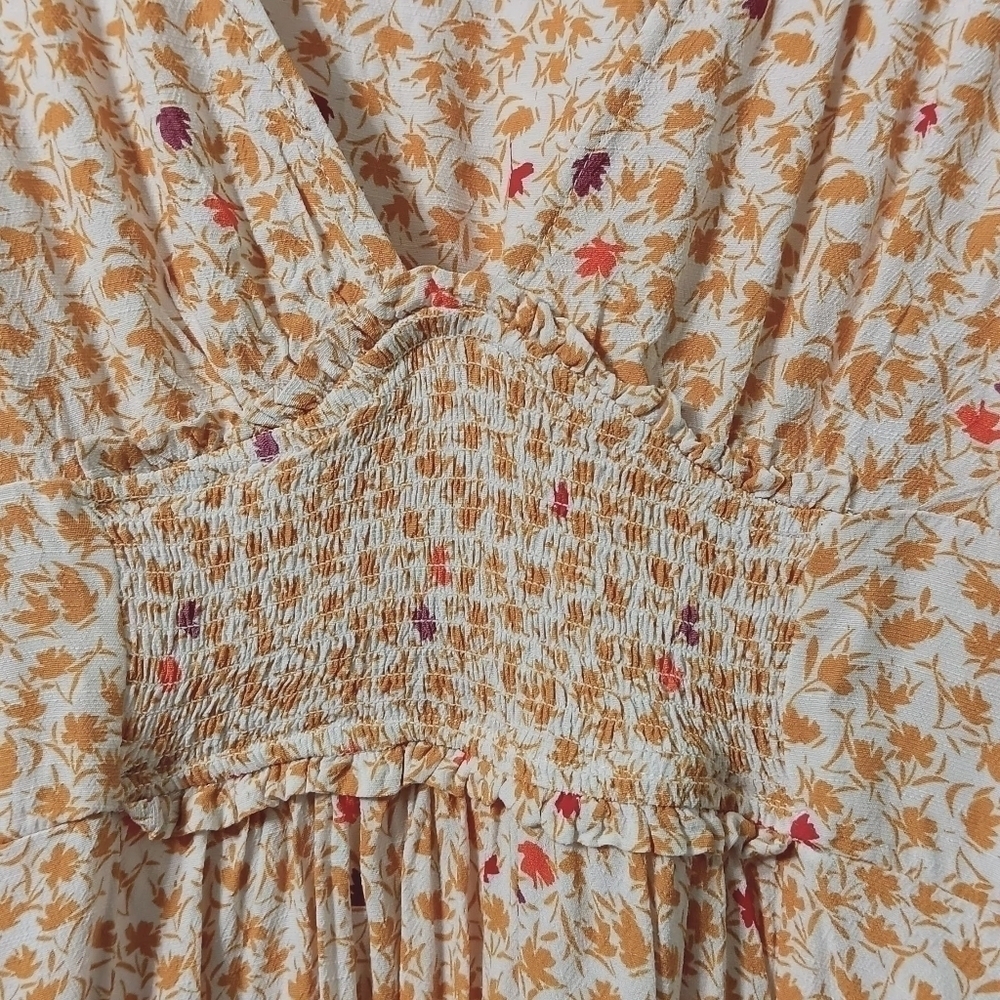 Free People In Full Bloom Smocked Waist Midi Dress Size XS - Picture 4 of 9